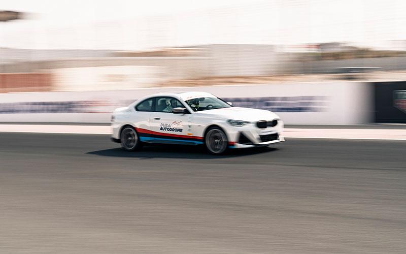M240i-800x500-3 (1)